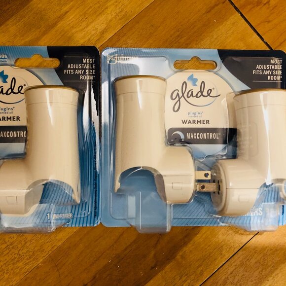 Bundle _ 3 Glade Plugins Scented Oil Warmers - Picture 1 of 1